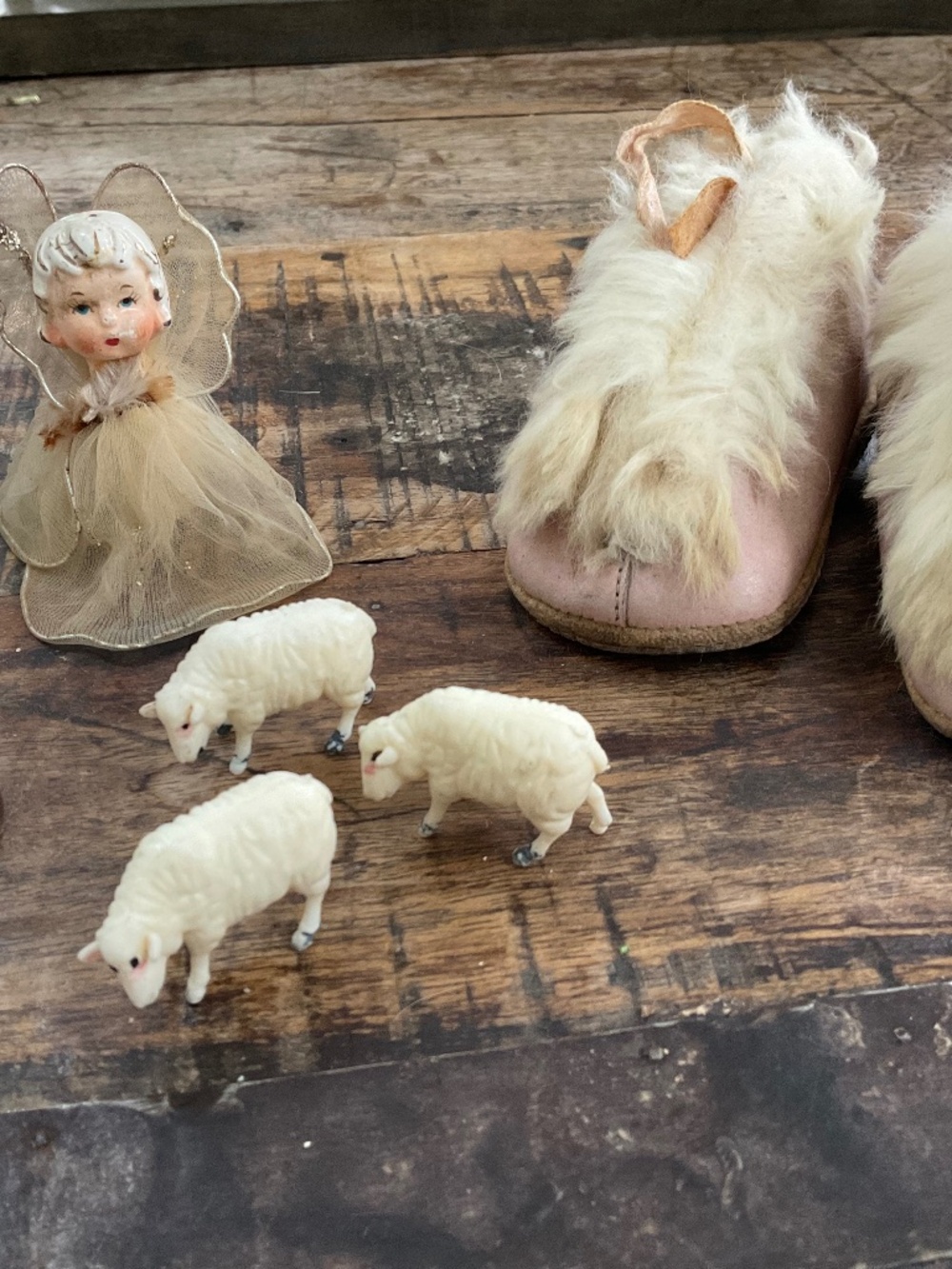 Antique 6 small items.m